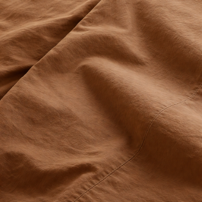 Gaze de coton Noctua Paris, gros plan sur la texture légère et froissée