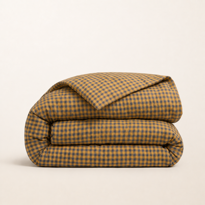 Housse de couette rétro années 90 jaune, packshot sur fond blanc chaud, Noctua Paris