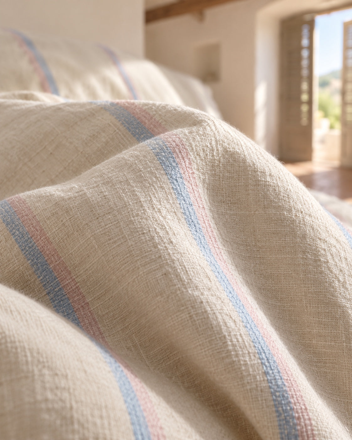 noctua_parure-rayure-fine-coton-lin_rayure-bleue_03-matiere_vacances