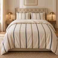 noctua_parure-rayure-fine-coton-lin_rayure-caramel_01-lit-fait_hotel