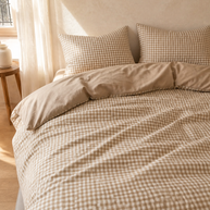 Parure de lit vichy réversible caramel et écru avec revers taupe Noctua Paris